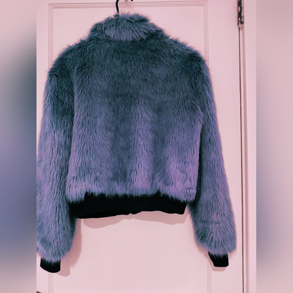 Express Fur Jacket - Picture 2 of 2
